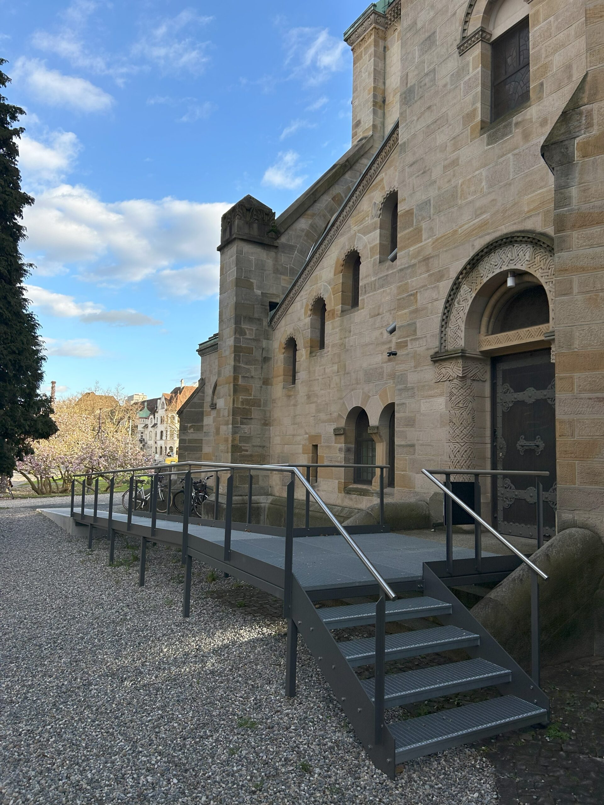 Kulturkirche Paulus, barrierefreier Zugang